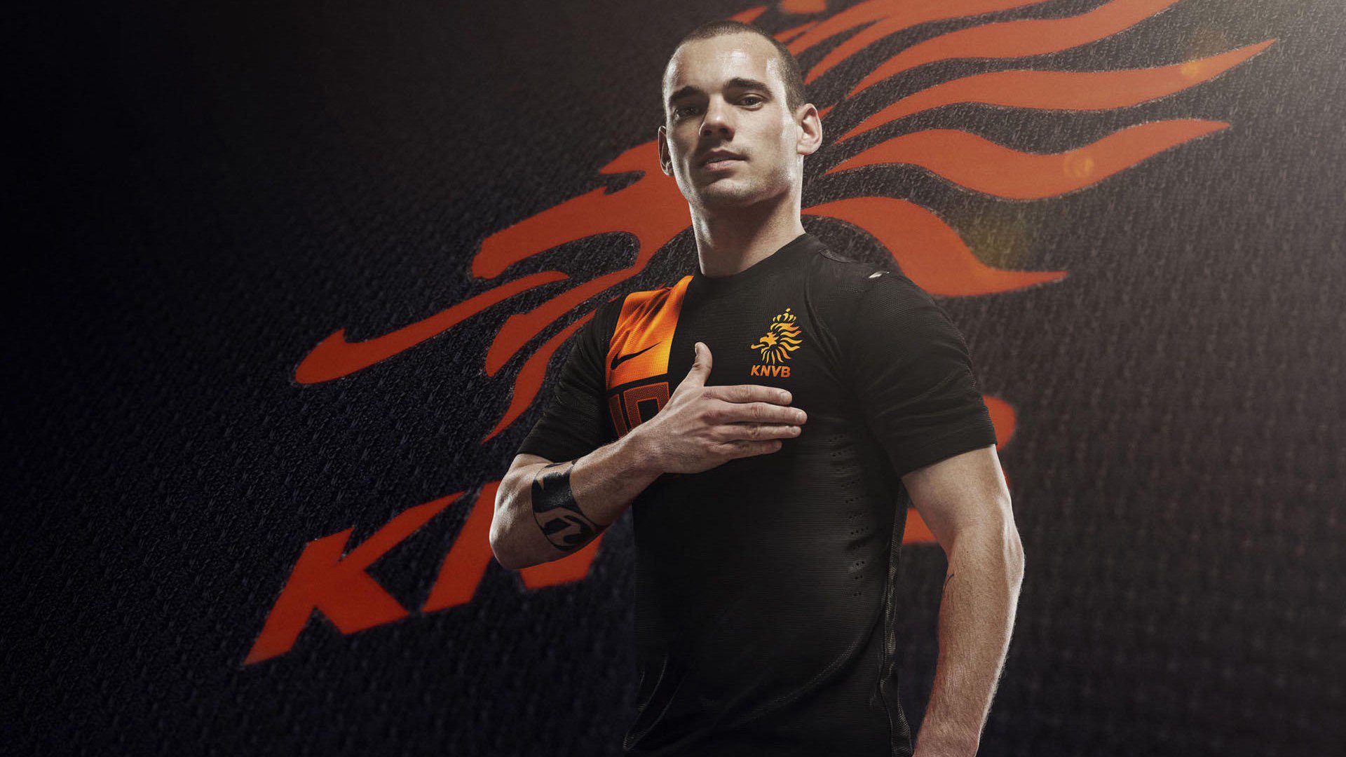 内线对决：篮下争夺战的激烈场面，篮球内线对抗教学视频